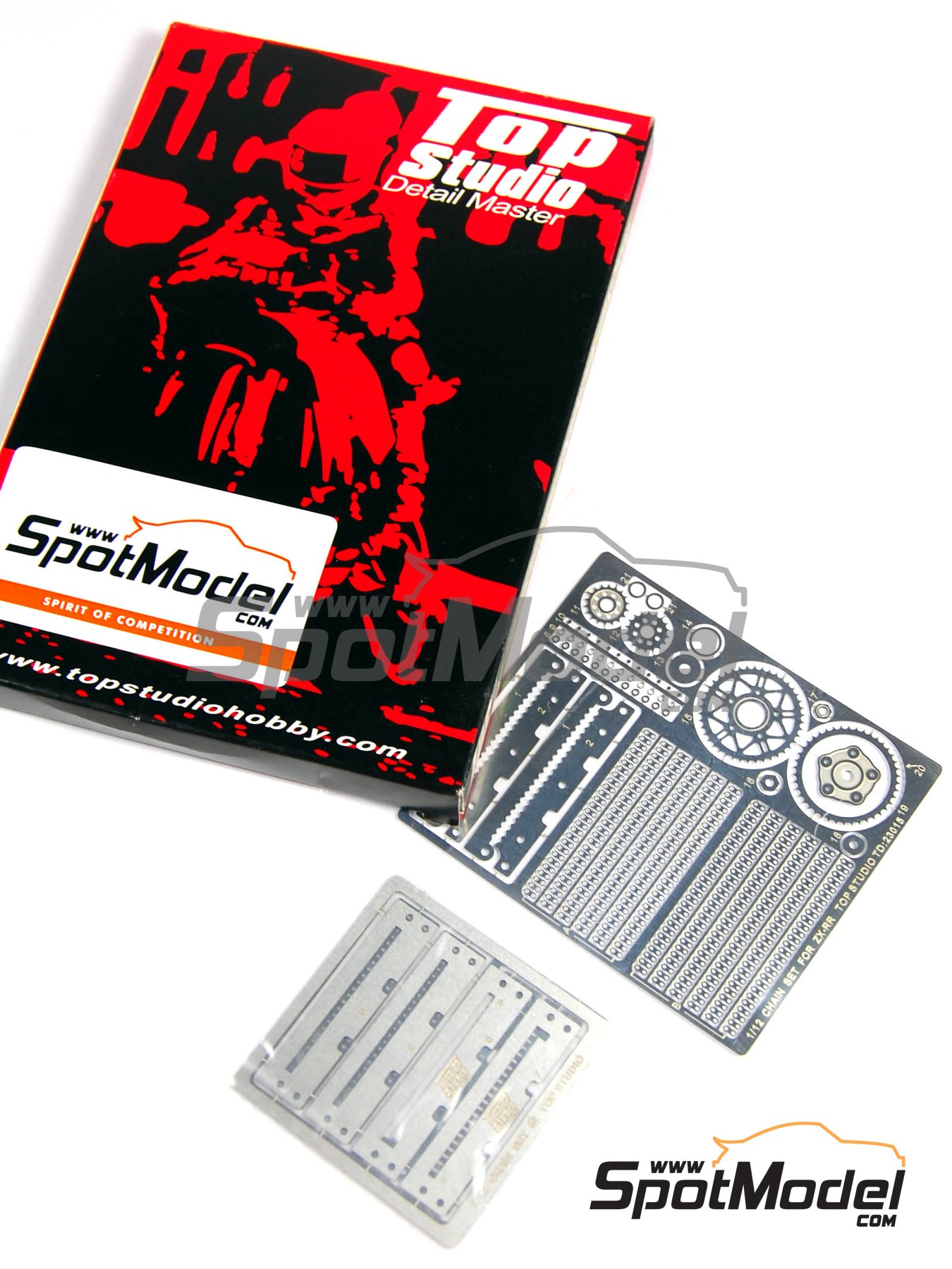 Ninja ZX-RR. Chain set in 1/12 scale manufactured by Top Studio (ref.  TD23015)